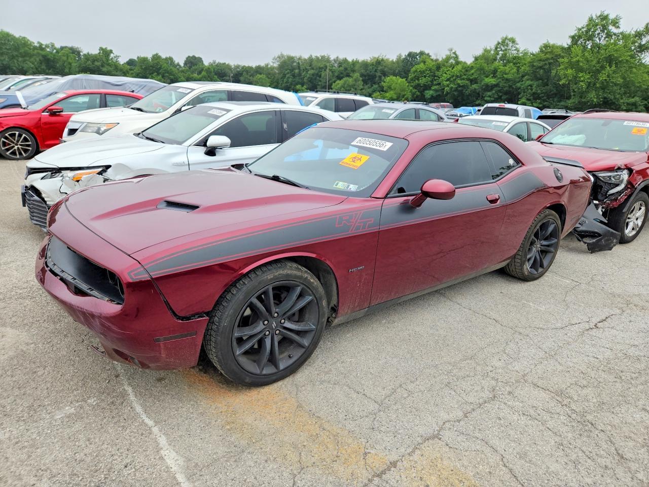 2017 Dodge Challenger R/T - zdjęcie główne