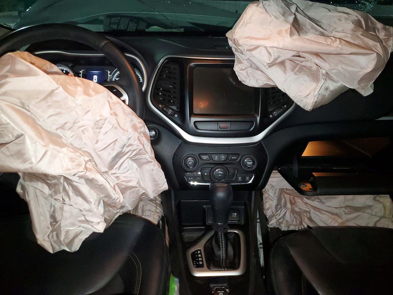 2018 Jeep Cherokee Latitude Plus Fwd - zdjęcie 8