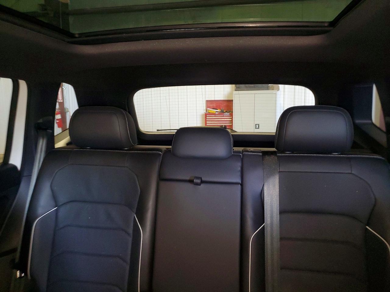 2023 Volkswagen Tiguan Sel R-Line Black - zdjęcie 10
