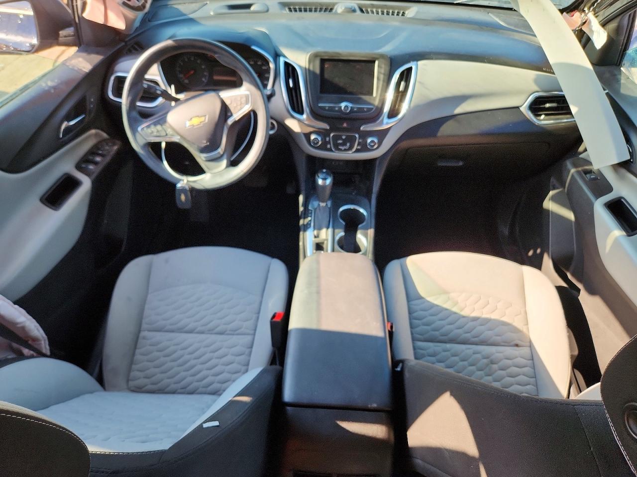 2020 Chevrolet Equinox Ls - zdjęcie 8