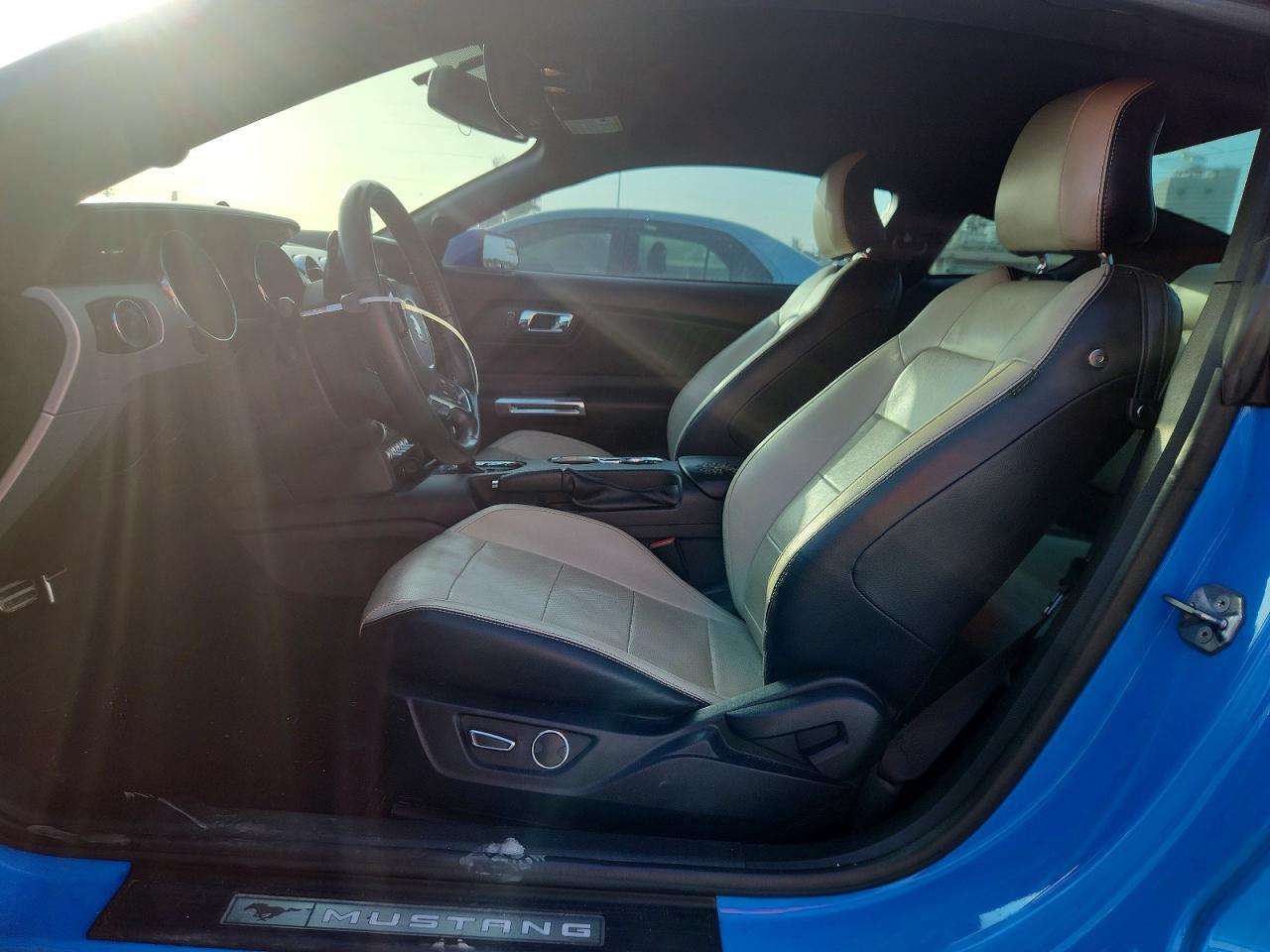 2017 Ford Mustang - zdjęcie 7