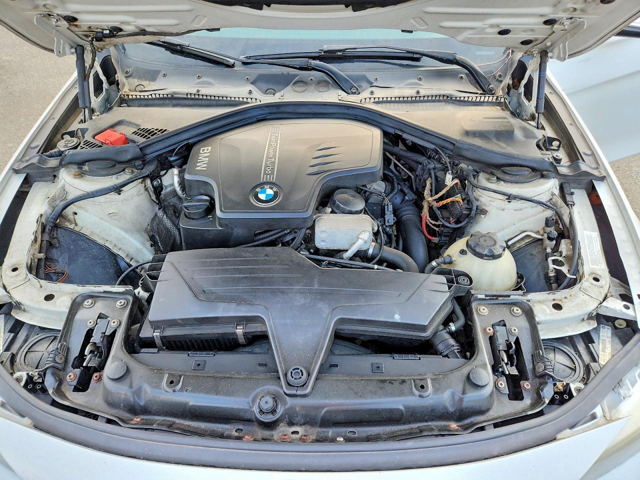 2013 BMW 320 I xDrive - zdjęcie 11