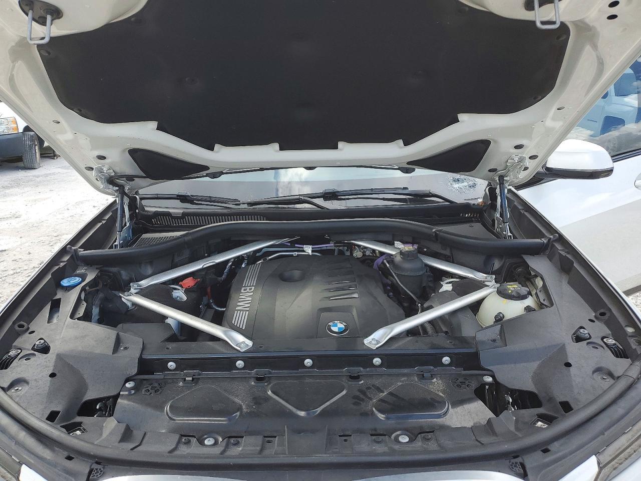 2023 BMW X7 xDrive40I - zdjęcie 12