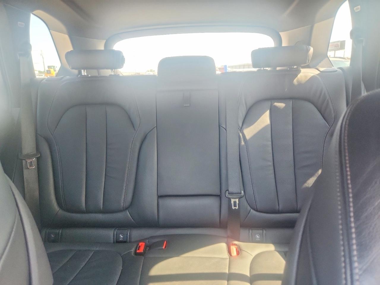 2019 BMW X5 xDrive50I - zdjęcie 10