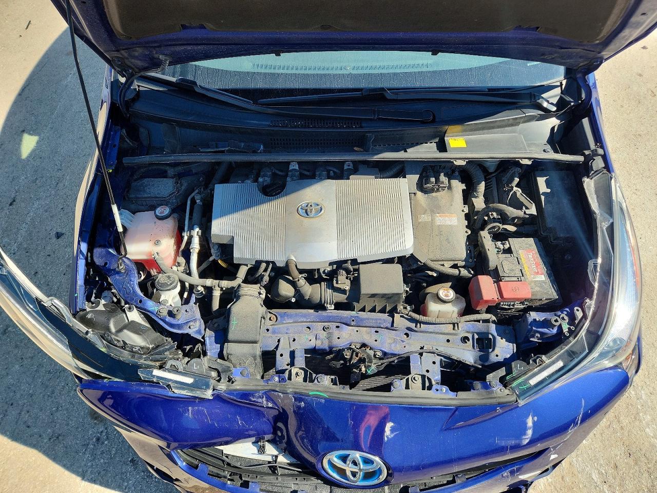 2016 Toyota Prius Two - zdjęcie 11