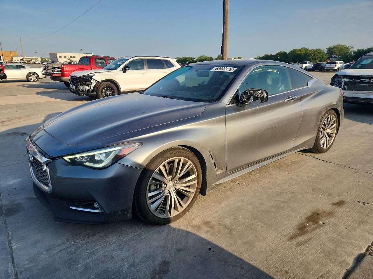 2018 Infiniti Q60 Luxe - zdjęcie główne
