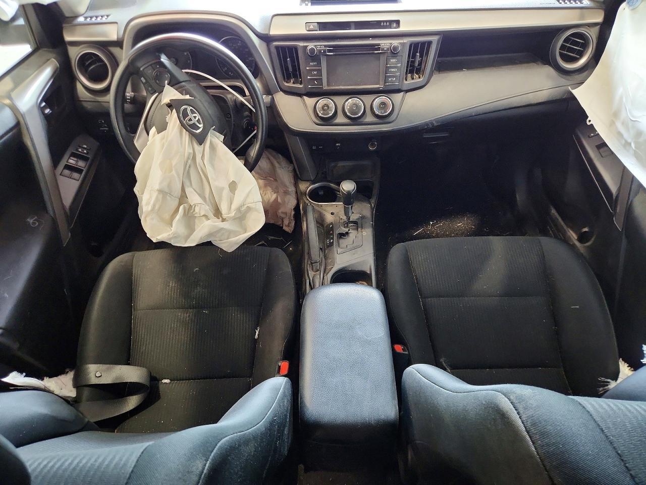 2018 Toyota Rav4 Le - zdjęcie 8