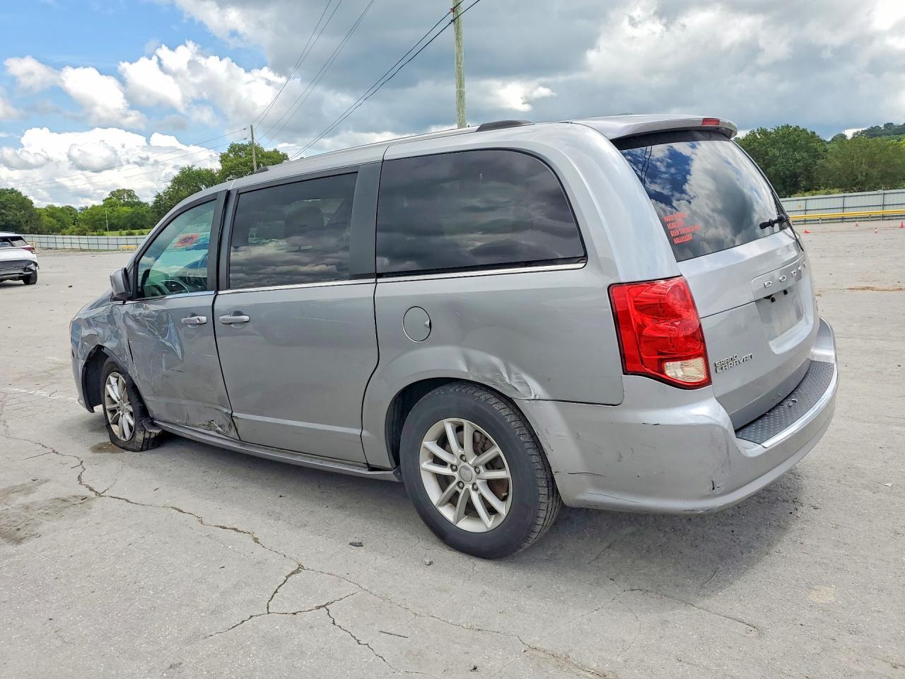 2019 Dodge Grand Caravan Sxt - zdjęcie 2