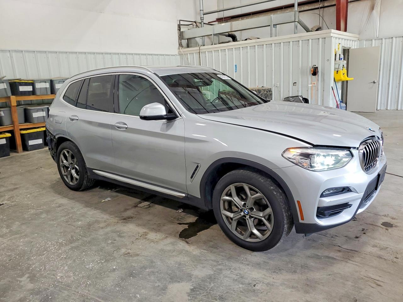 2021 BMW X3 xDrive30I - zdjęcie 4