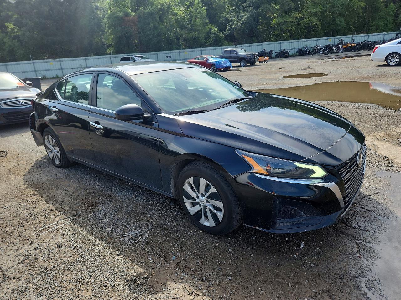 2023 Nissan Altima S - zdjęcie 4