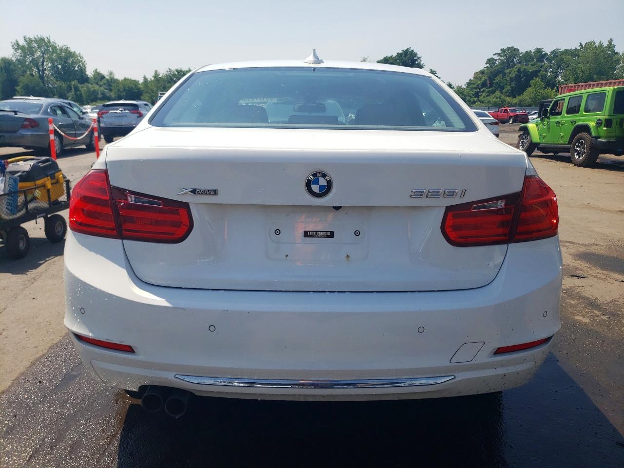 2013 BMW 328 Xi - zdjęcie 6