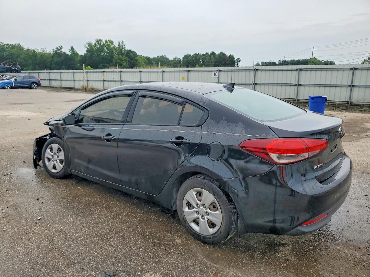 2017 Kia Forte Lx - zdjęcie 2