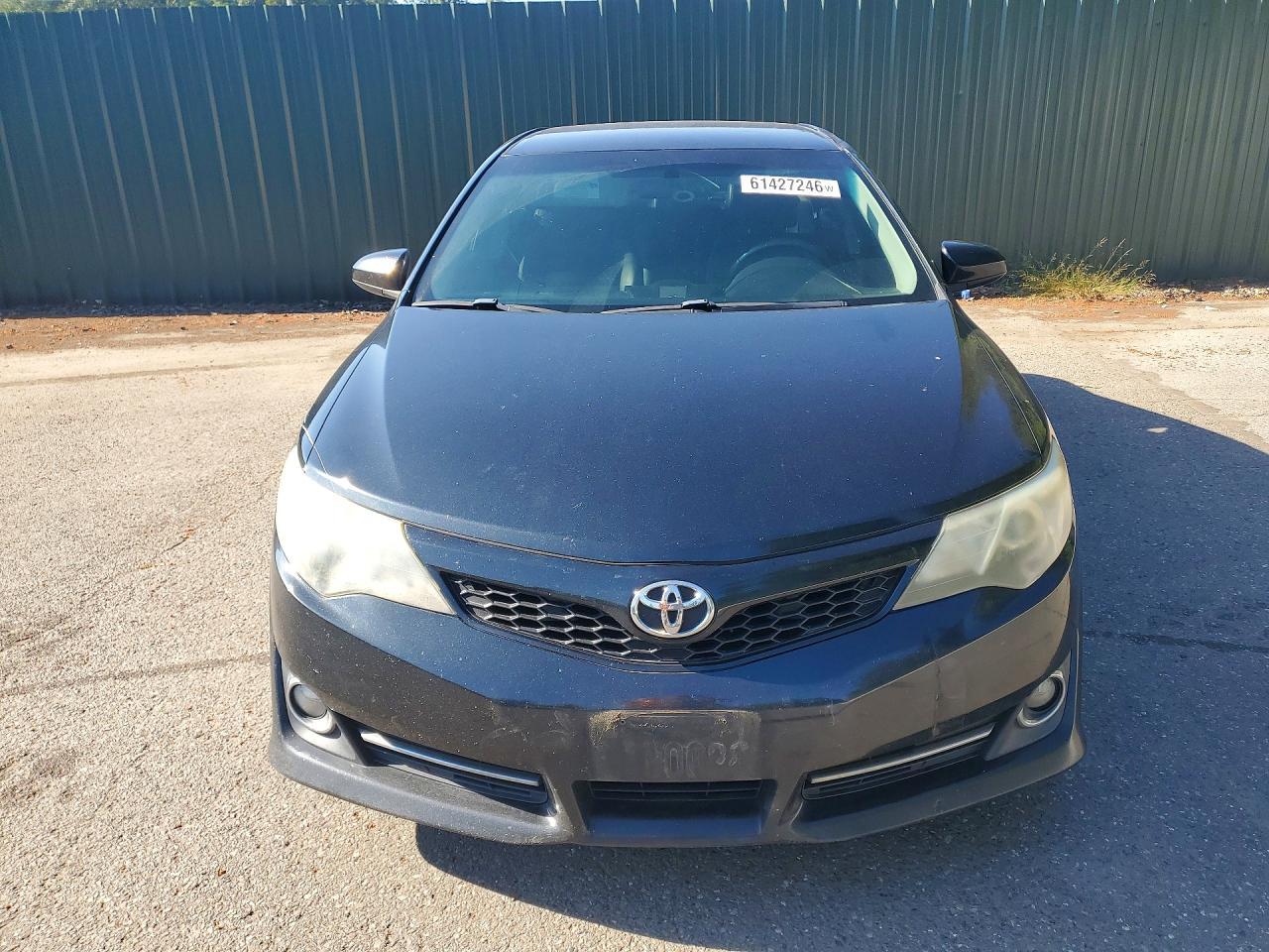 2014 Toyota Camry Se - zdjęcie 5