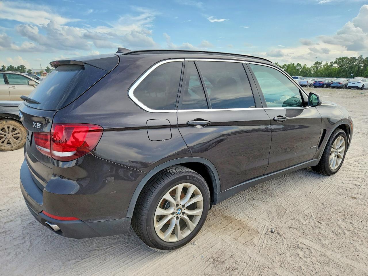 2016 BMW X5 xDrive35I - zdjęcie 3