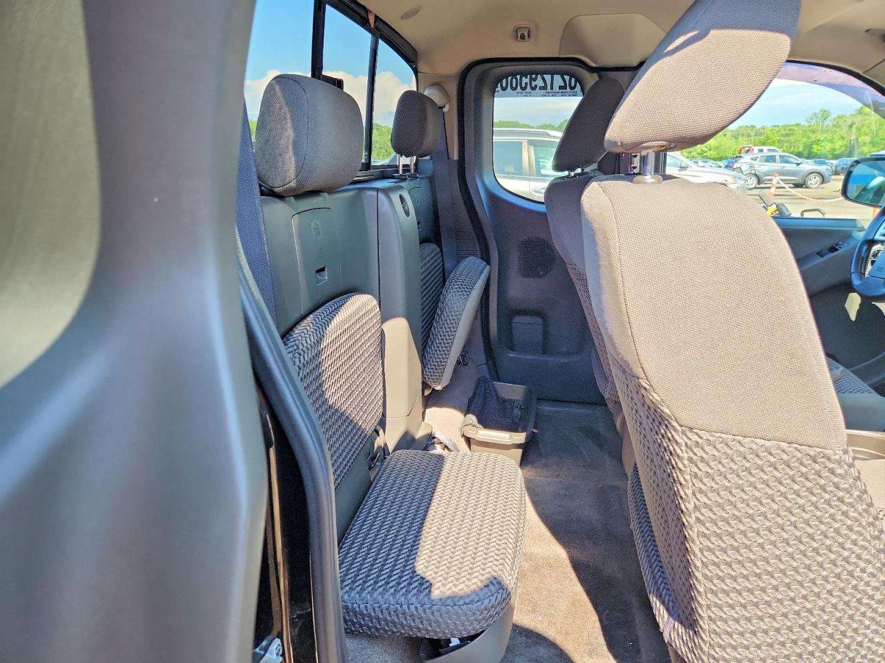 2017 Nissan Frontier Sv - zdjęcie 10