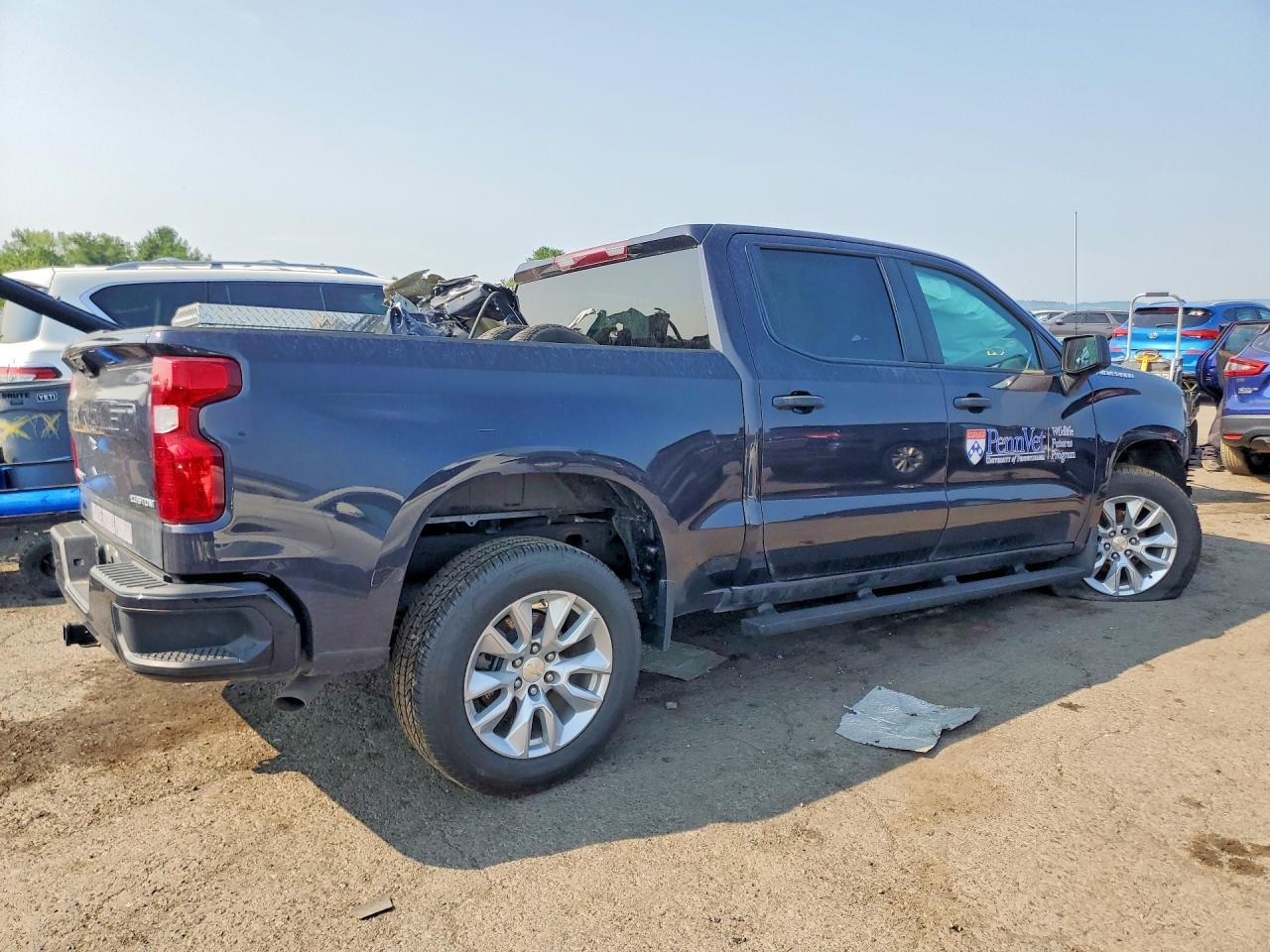 2023 Chevrolet Silverado K1500 Custom - zdjęcie 3