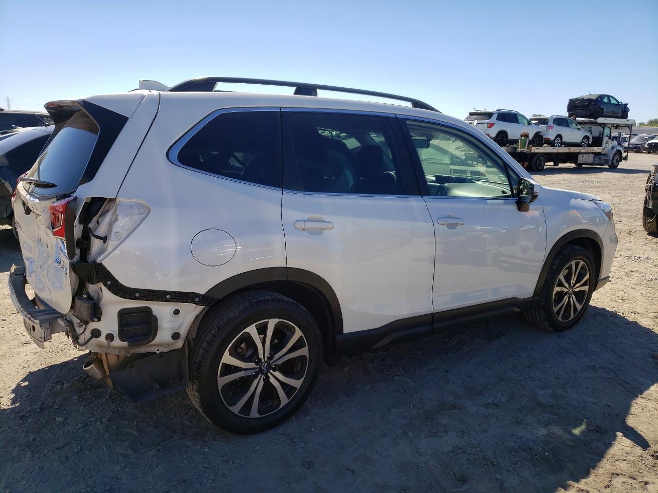 2021 Subaru Forester Limited - zdjęcie 3
