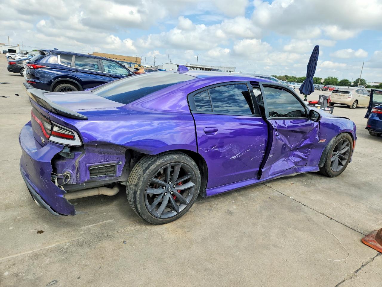 2019 Dodge Charger Scat Pack - zdjęcie 3