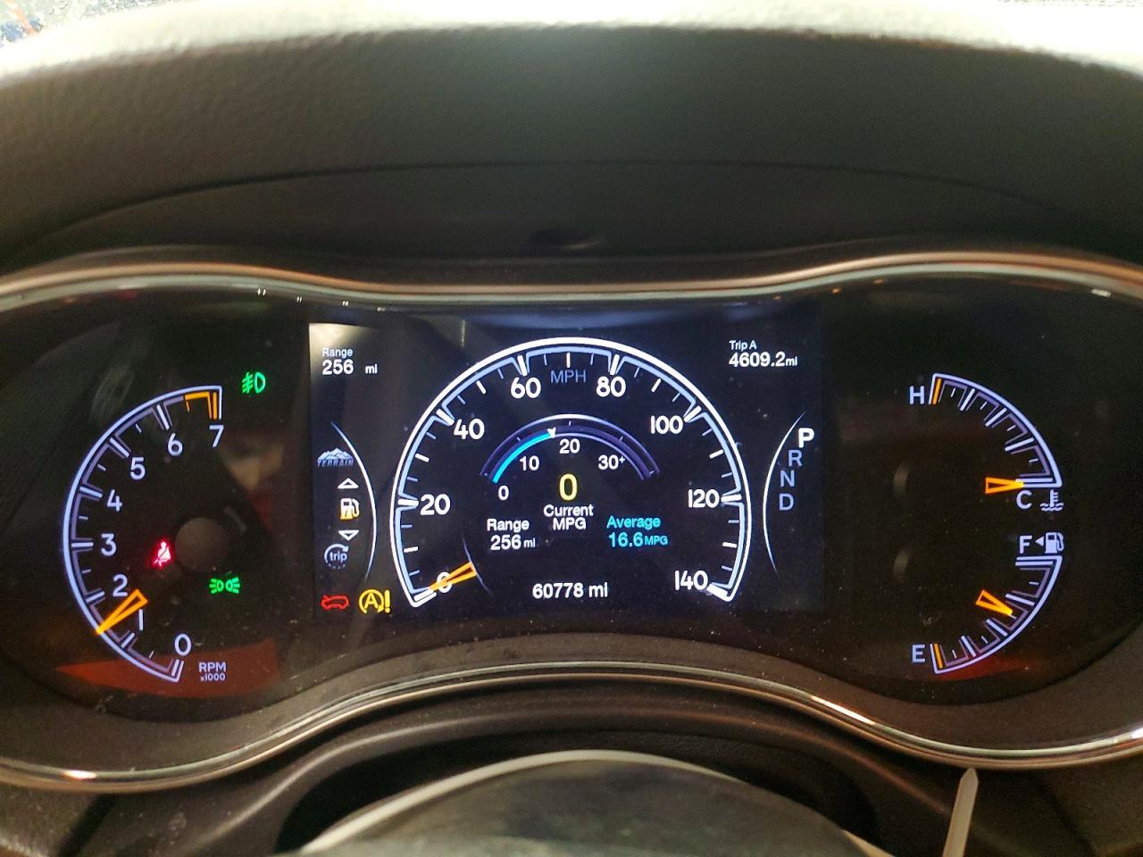 2017 Jeep Grand Cherokee Limited - zdjęcie 9