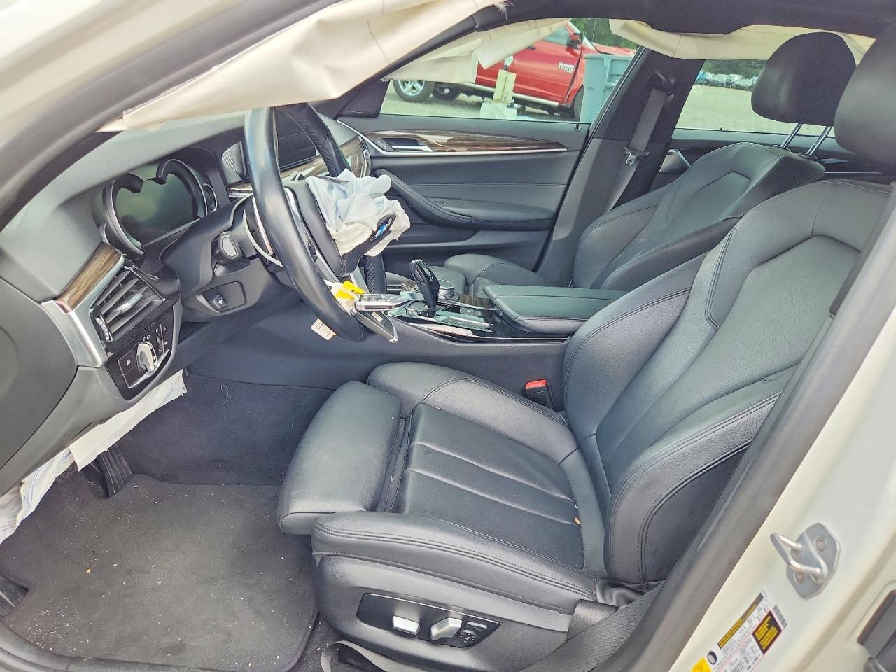2018 BMW 530E - zdjęcie 7