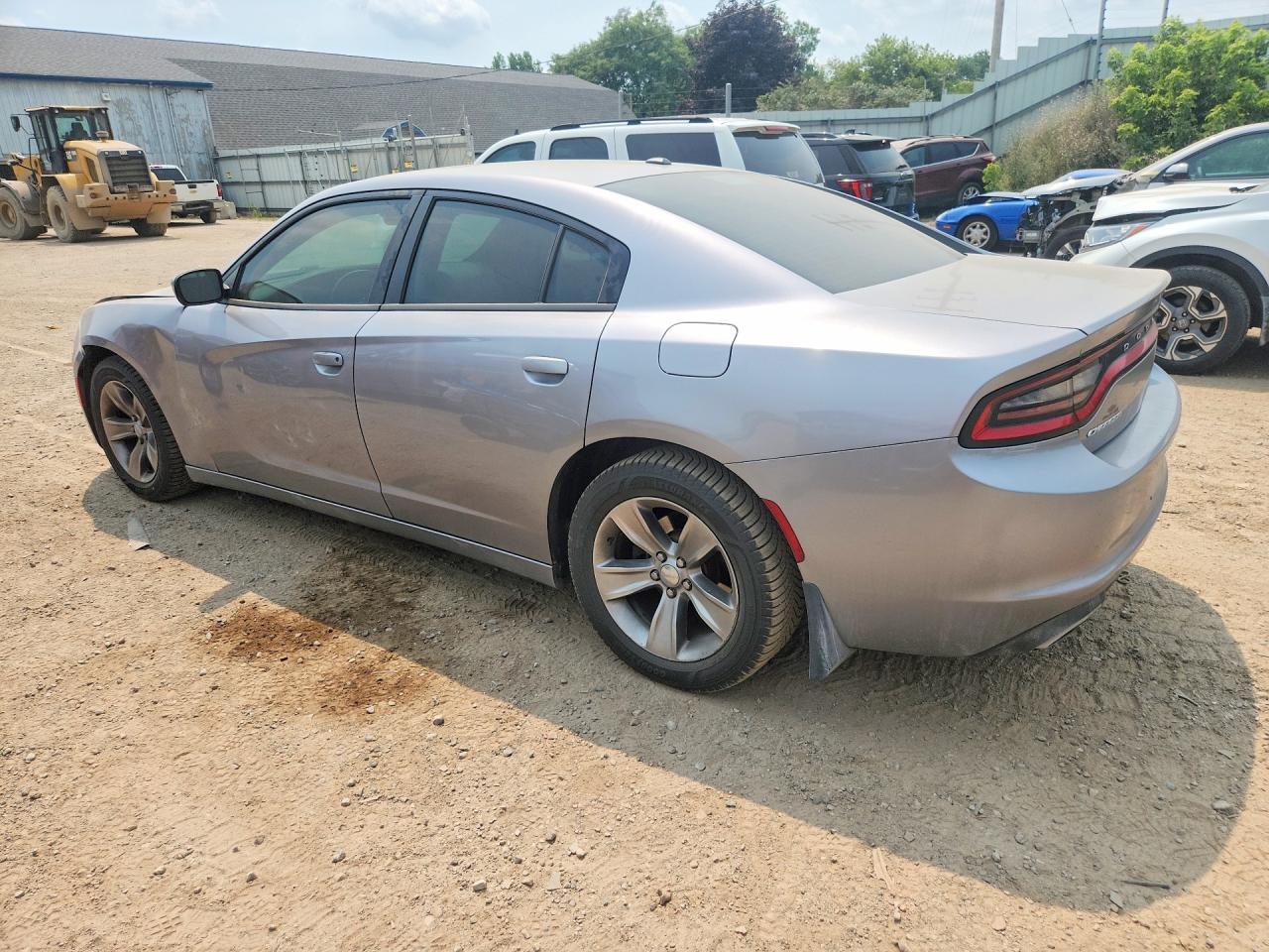 2016 Dodge Charger Sxt - zdjęcie 2