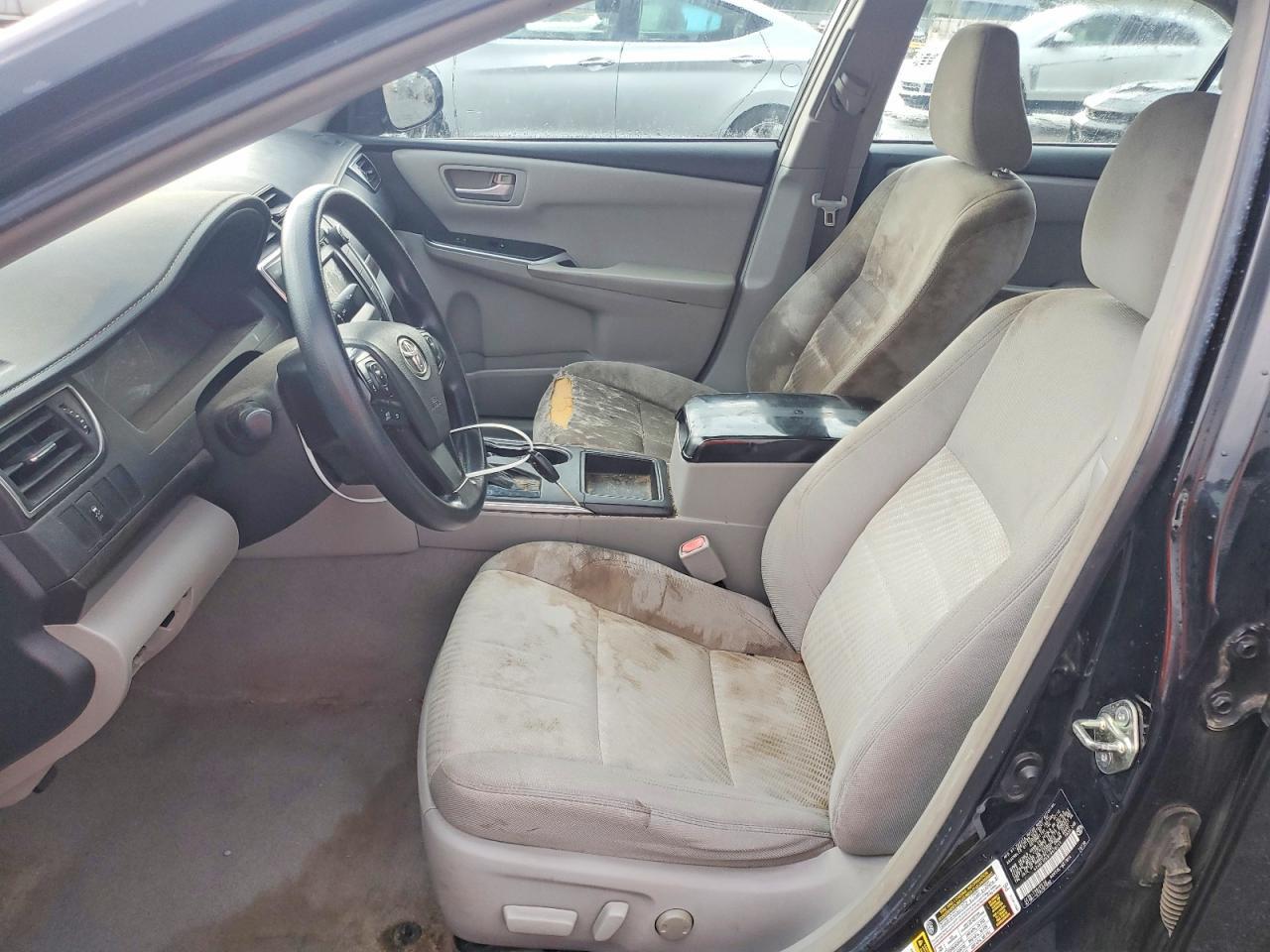 2015 Toyota Camry Le - zdjęcie 7