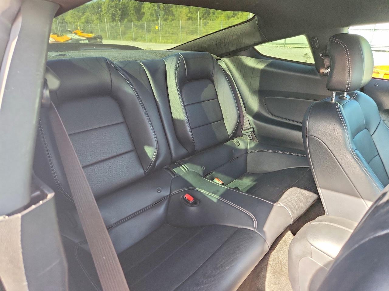 2015 Ford Mustang Gt - zdjęcie 10