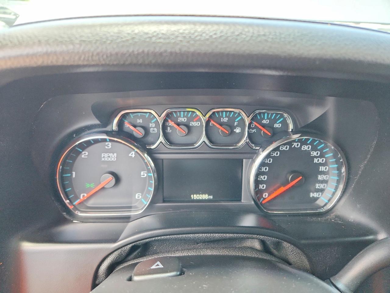 2016 Chevrolet Tahoe C1500 Lt - zdjęcie 9