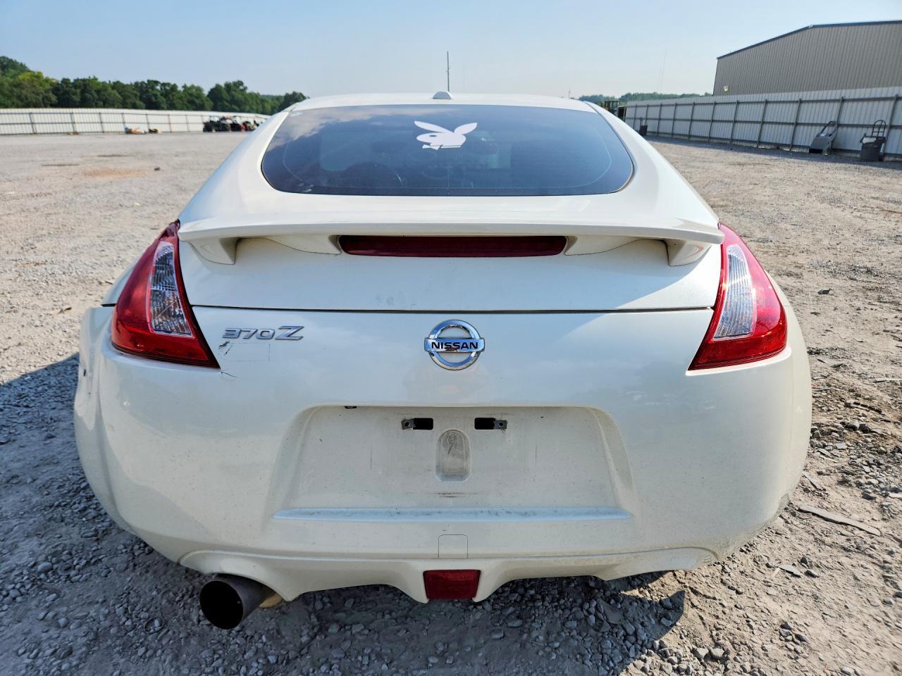 2015 Nissan 370Z Sport Tech - zdjęcie 6