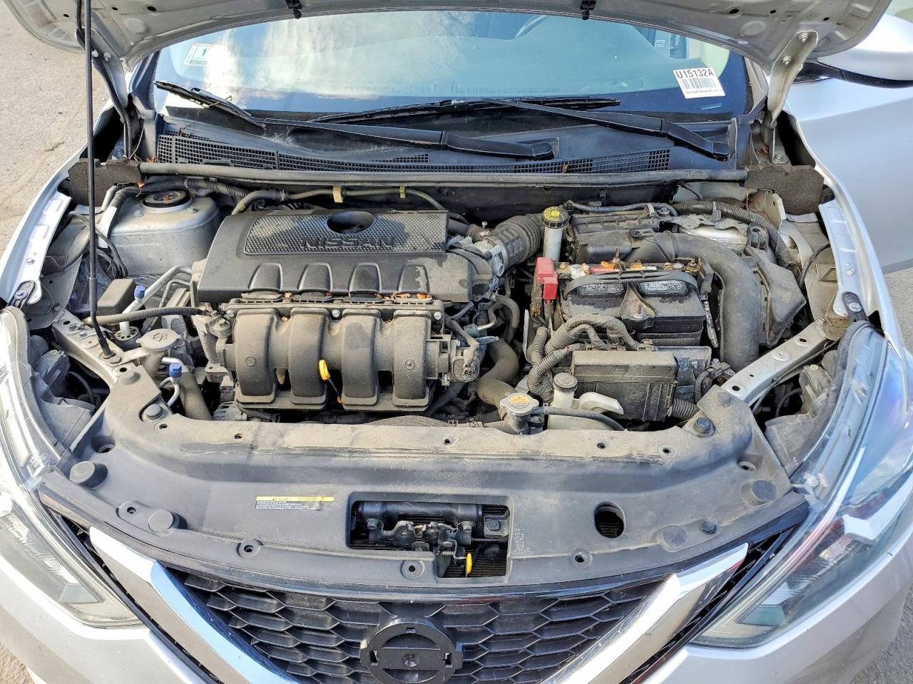 2019 Nissan Sentra S - zdjęcie 11