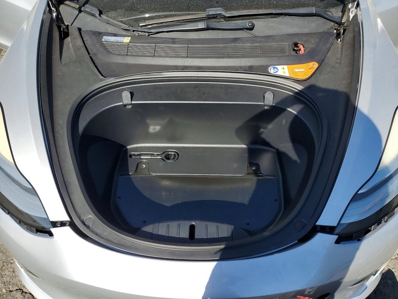 2017 Tesla Model 3 - zdjęcie 11
