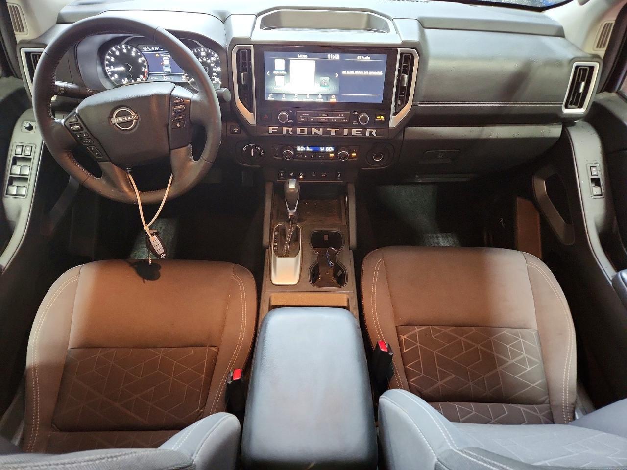 2025 Nissan Frontier Sv - zdjęcie 8