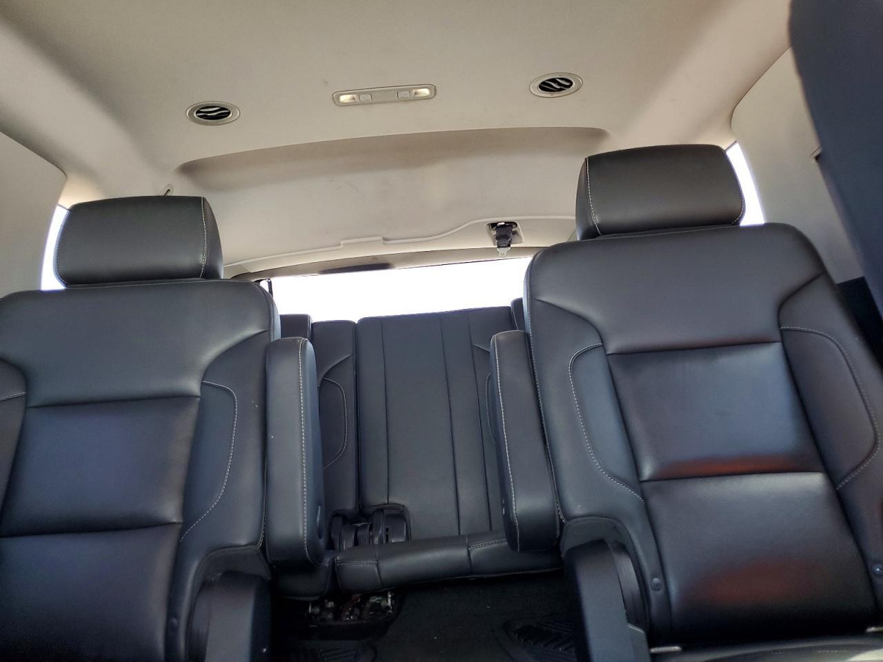 2017 Chevrolet Tahoe C1500 Lt - zdjęcie 10