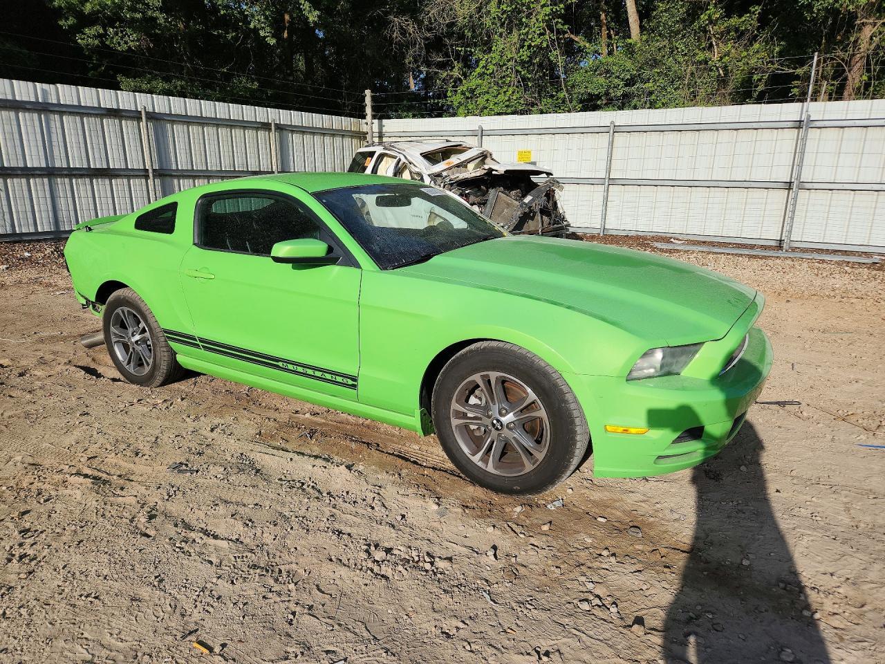 2014 Ford Mustang - zdjęcie 4