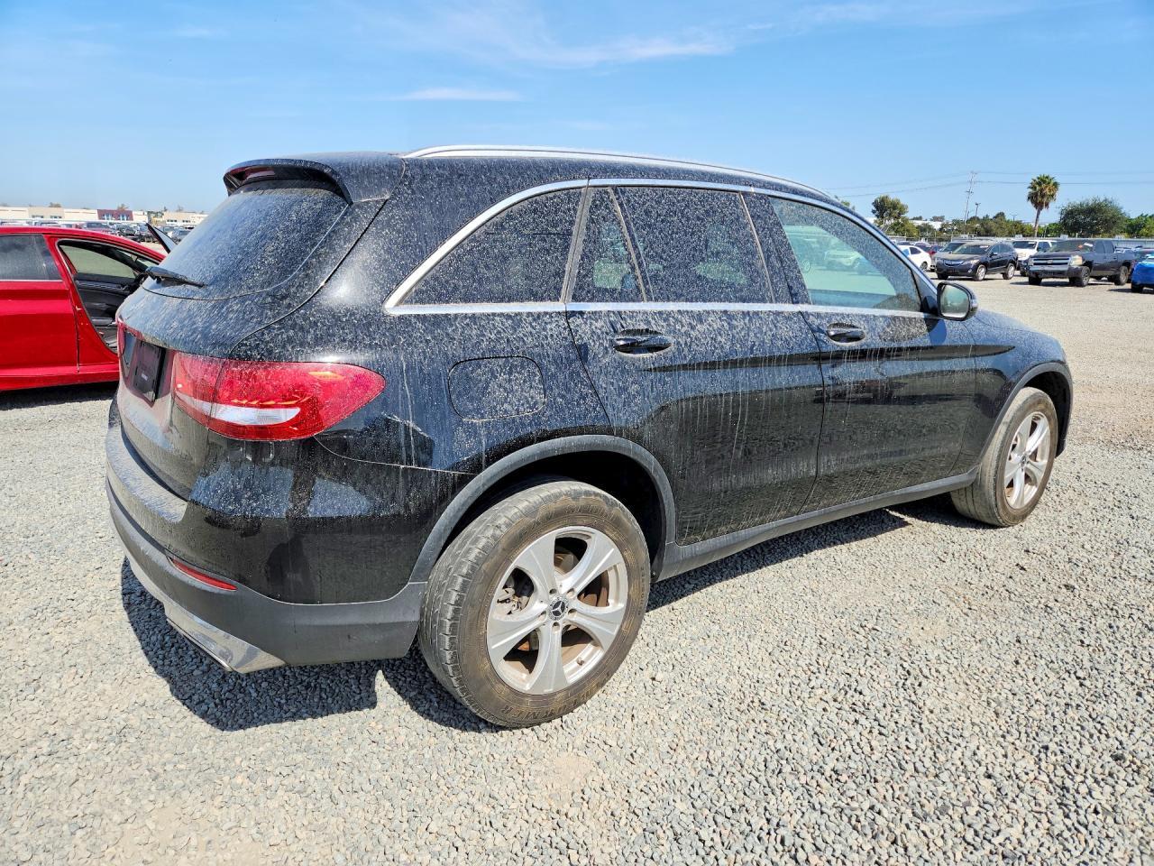 2018 Mercedes-Benz Glc 300 - zdjęcie 3