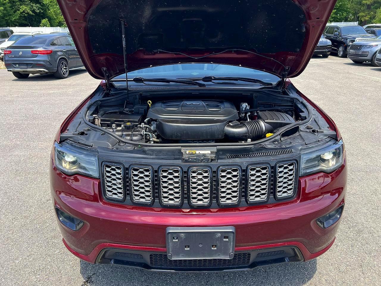 2021 Jeep Grand Cherokee Laredo - zdjęcie 8