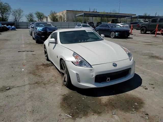2016 Nissan 370Z Base - zdjęcie 13
