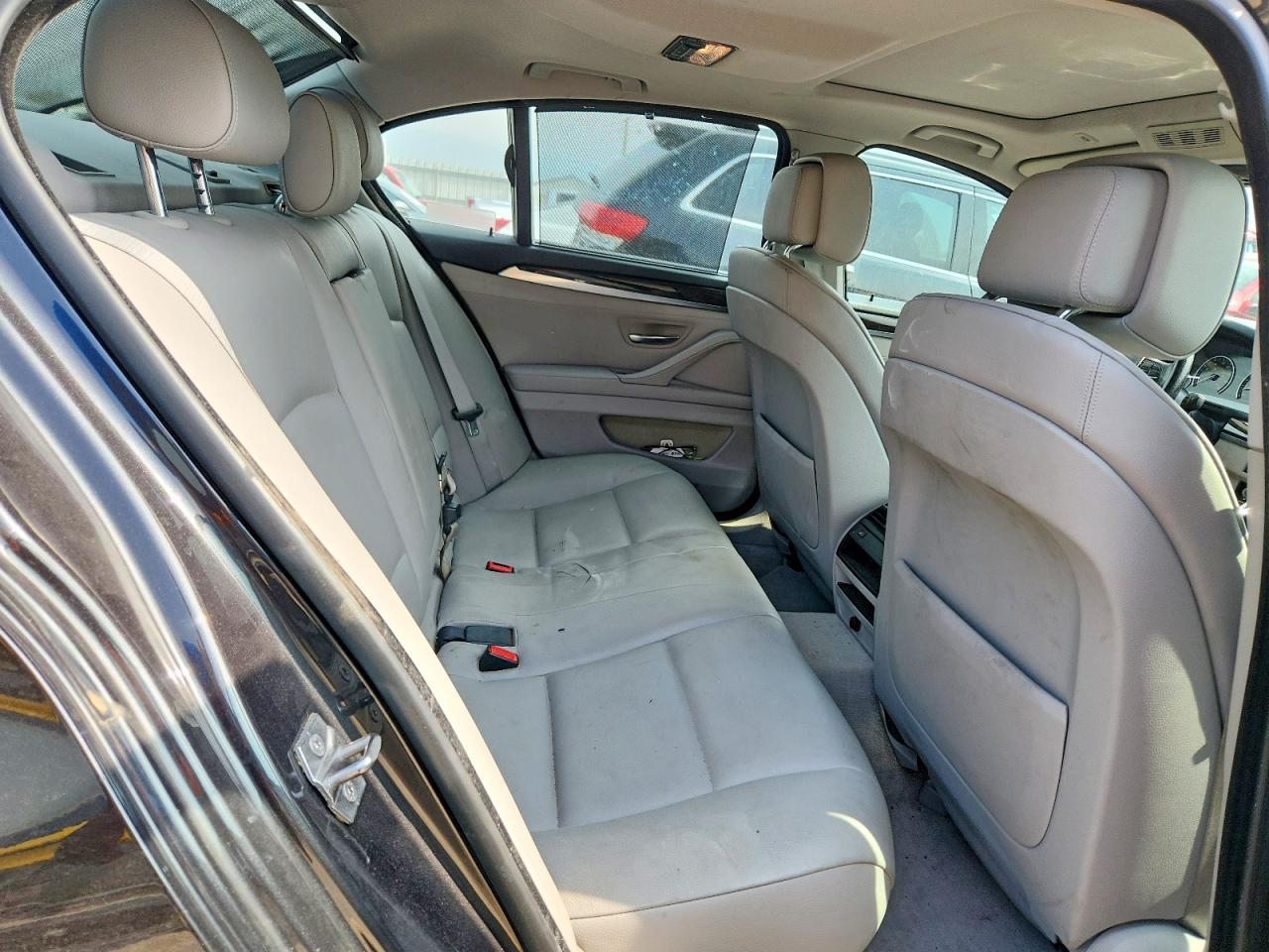 2013 BMW 535 I - zdjęcie 10