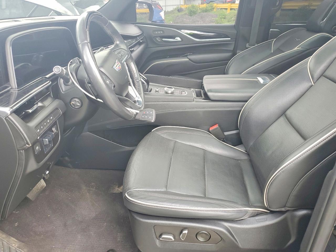 2023 Cadillac Escalade Sport - zdjęcie 7