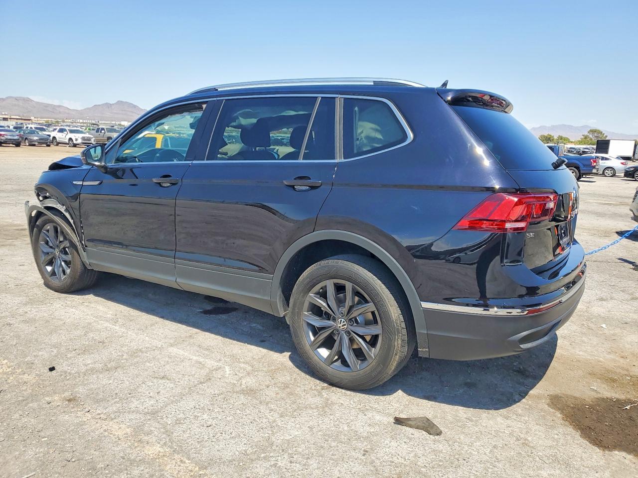 2023 Volkswagen Tiguan Se - zdjęcie 2