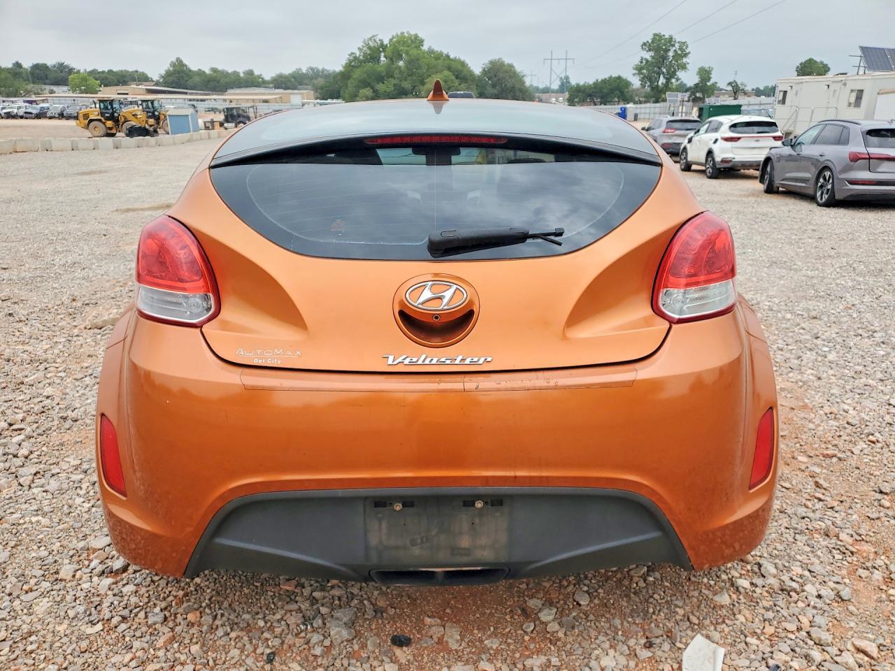 2015 Hyundai Veloster Base - zdjęcie 6