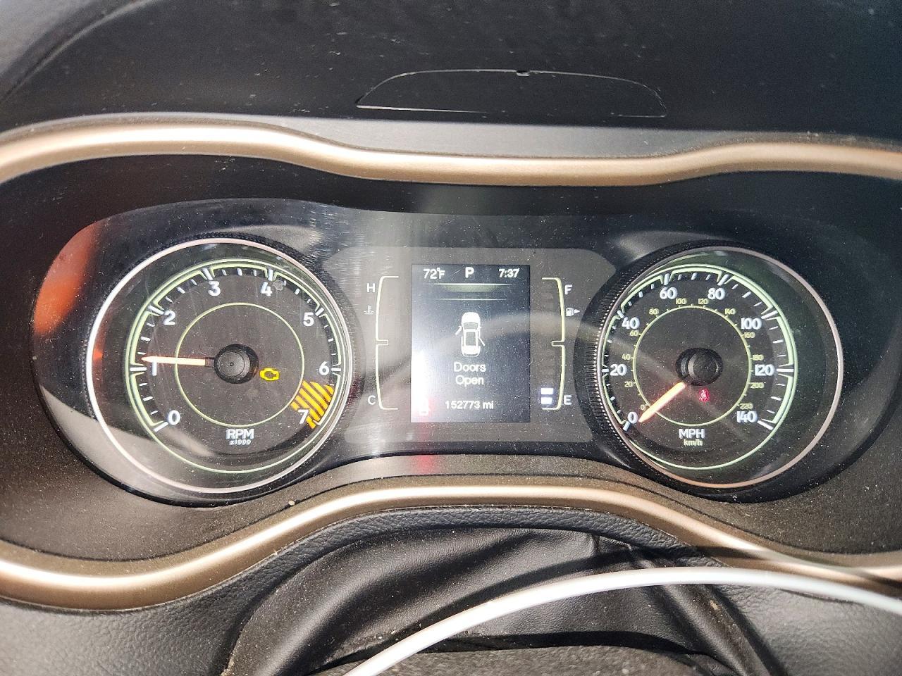 2014 Jeep Cherokee Latitude - zdjęcie 9