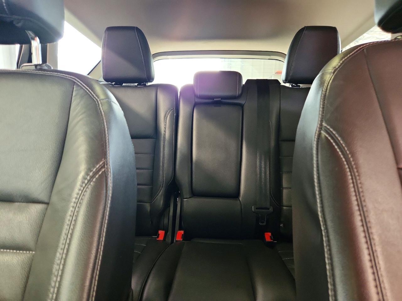 2016 Ford Escape Titanium - zdjęcie 10