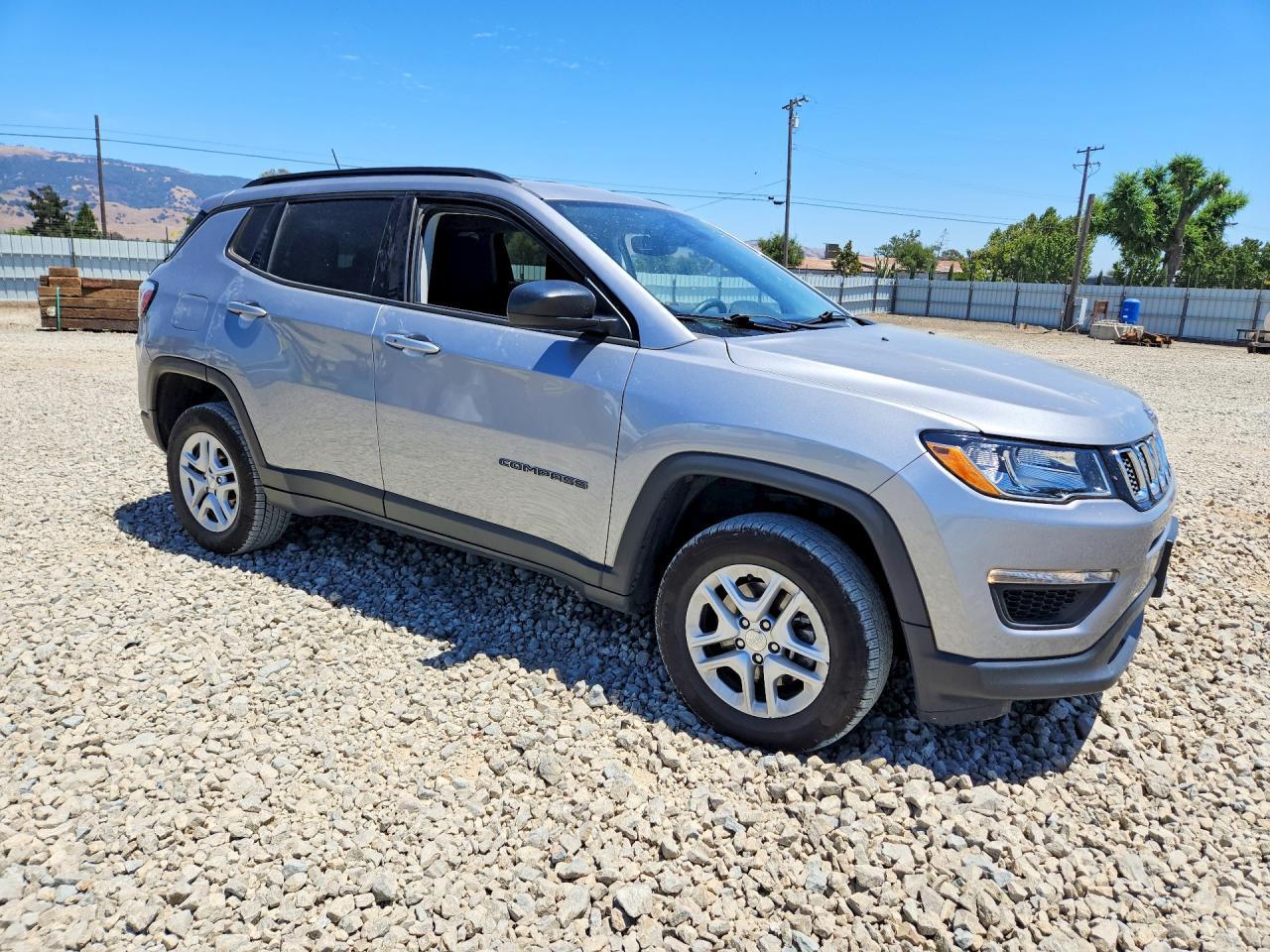 2018 Jeep Compass Sport - zdjęcie 4