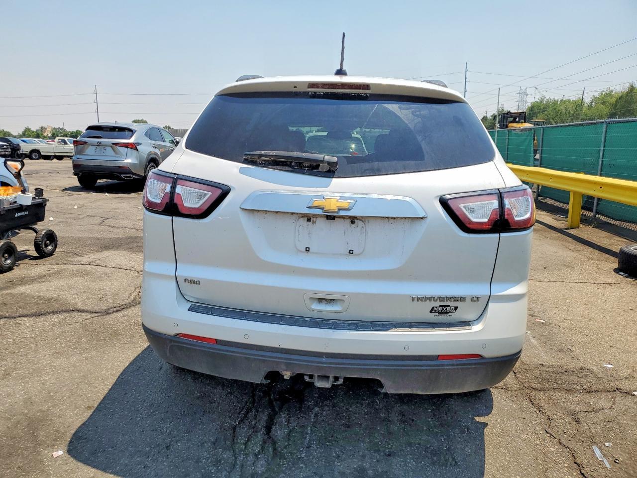 2016 Chevrolet Traverse Lt - zdjęcie 6