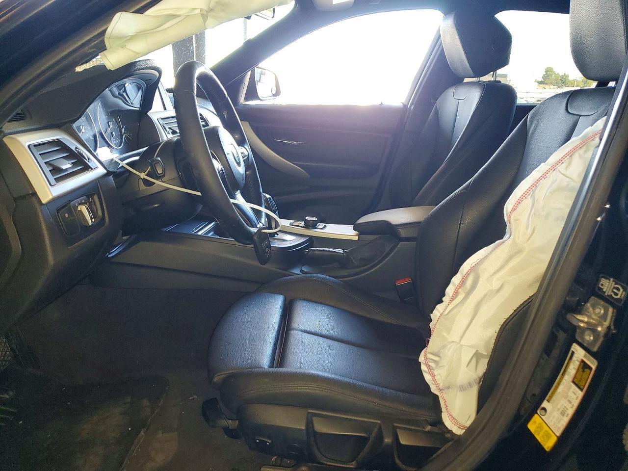 2014 BMW 320 I - zdjęcie 7