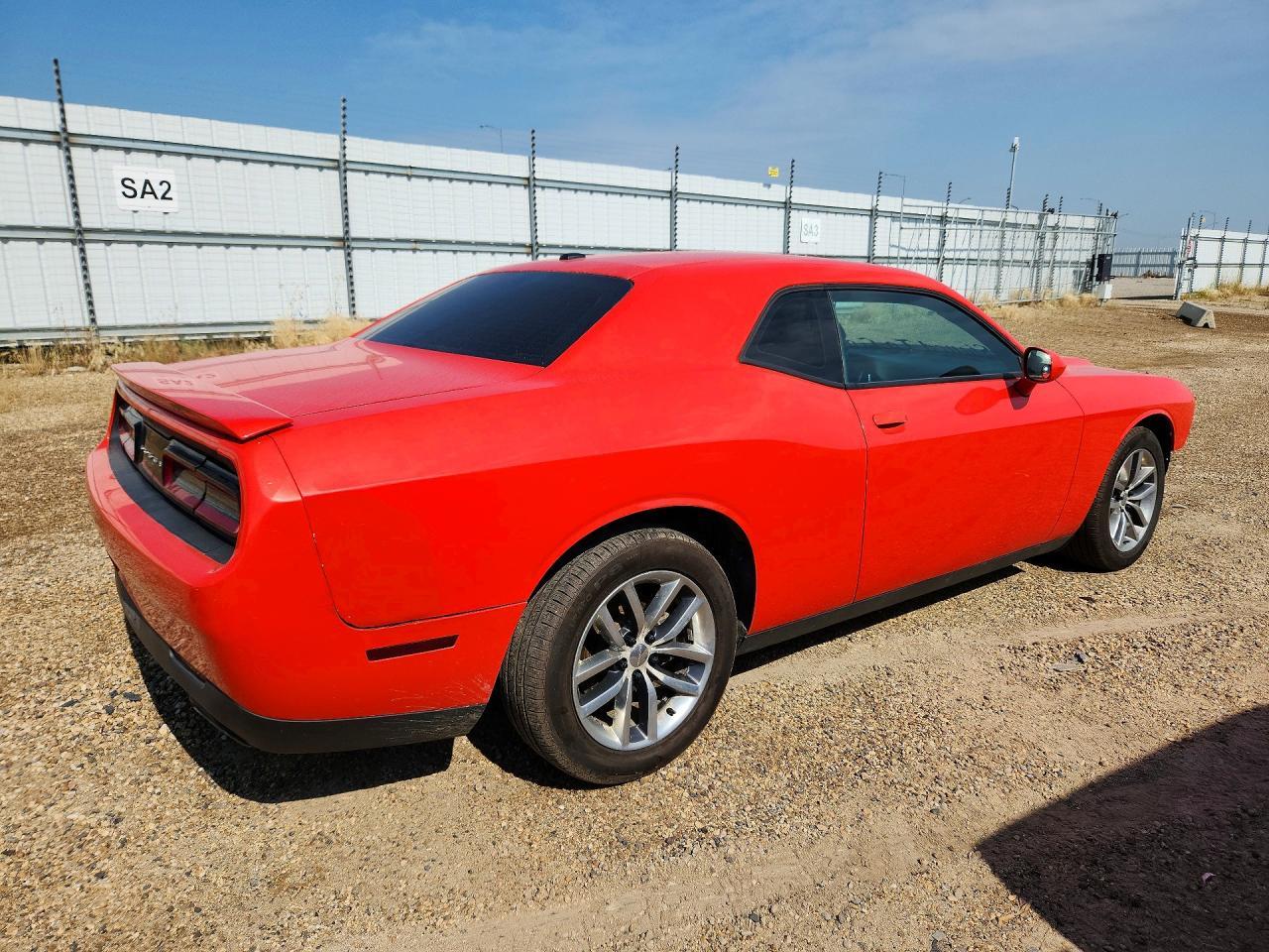 2017 Dodge Challenger Sxt - zdjęcie 3