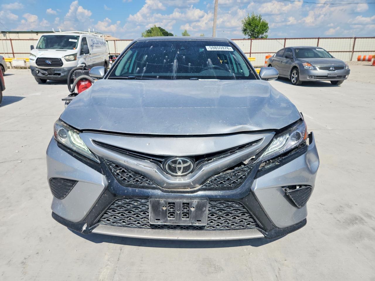 2019 Toyota Camry Xse - zdjęcie 5