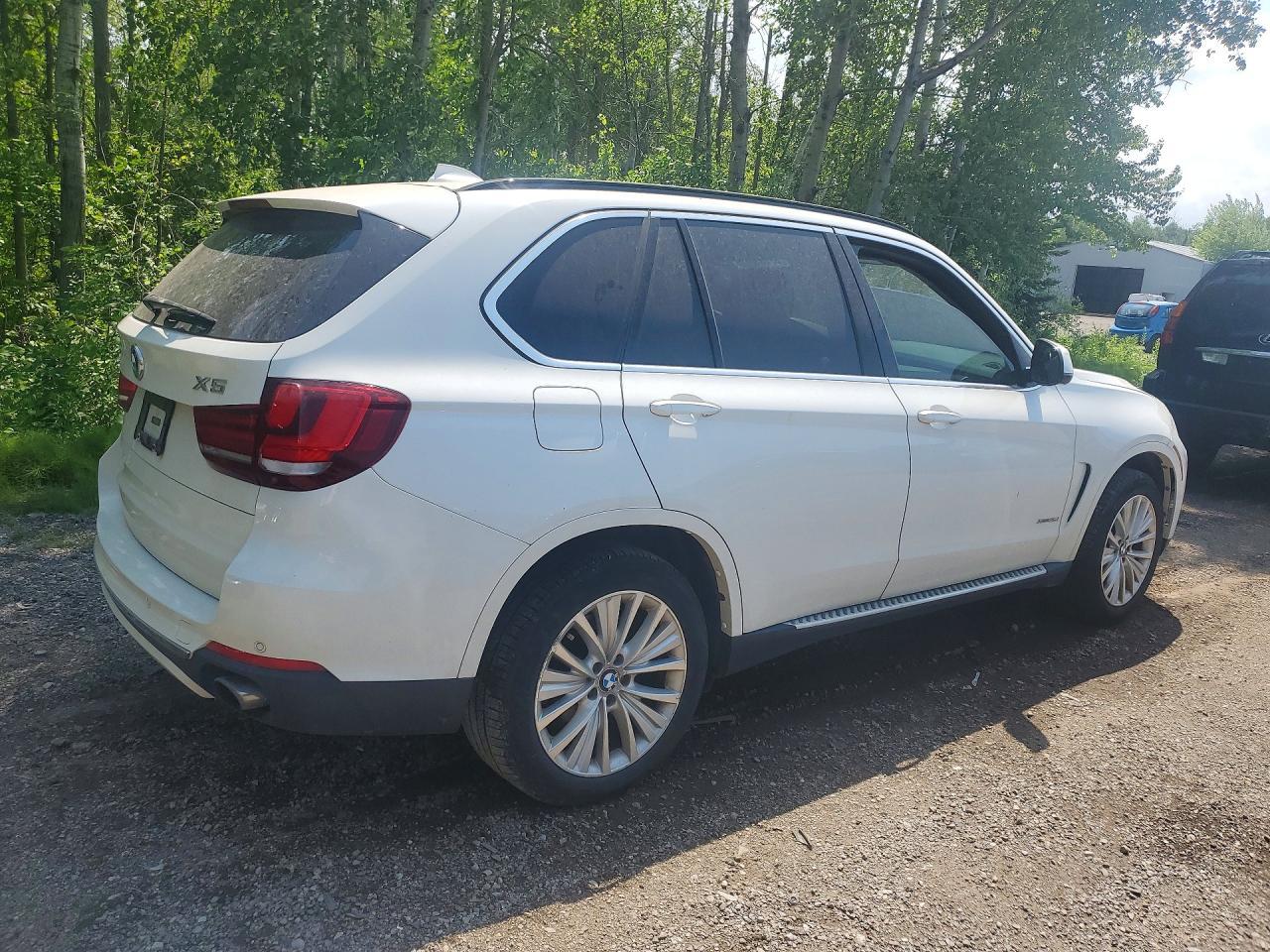 2014 BMW X5 xDrive35I - zdjęcie 3