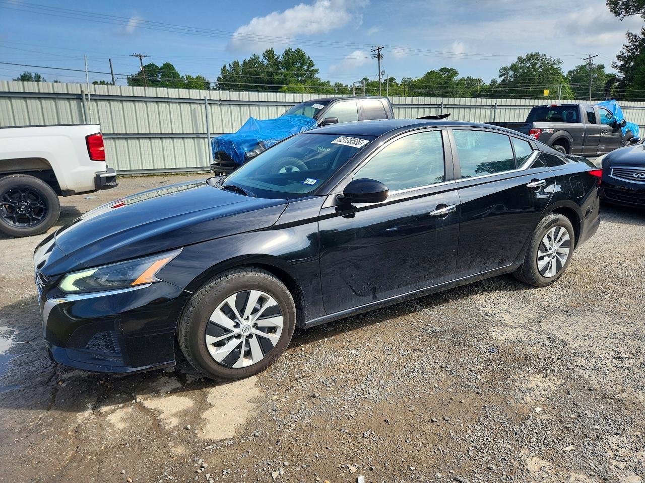 2023 Nissan Altima S - zdjęcie główne